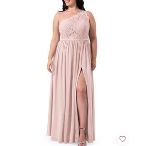 Azazie Demi- rose petal